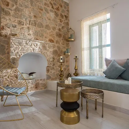 Vila Lady Stamatias House Chalki Town