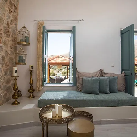 Lady Stamatias House Villa *