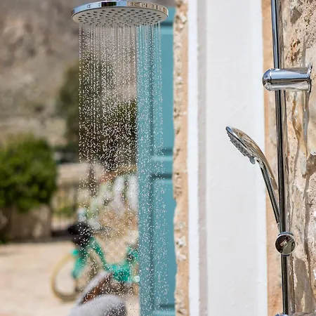 Lady Stamatias House * Chalki Town