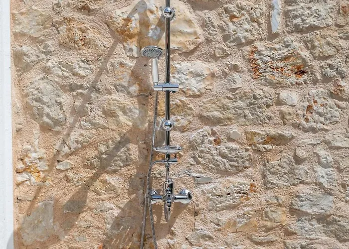 Lady Stamatias House Chalki Town